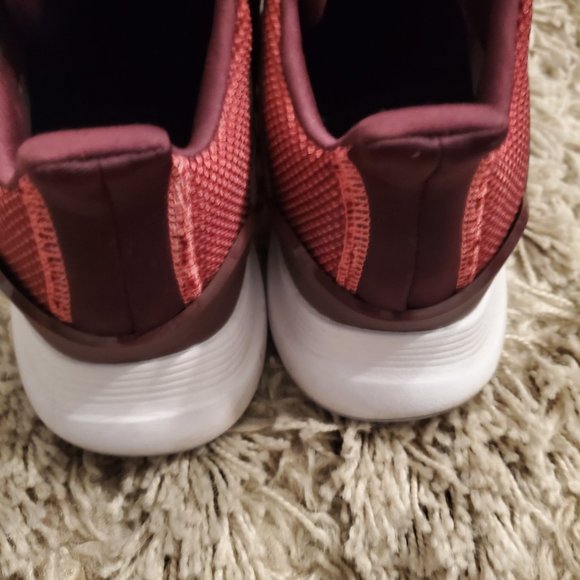 adidas Burgundy Athletic Shoes with Pink Accents.. like new condition - Picture 5 of 11